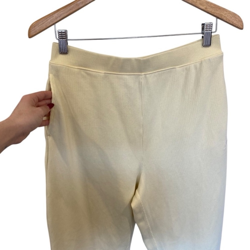 Kith Waffle Knit Chelsea Sweatpants In Butter Yellow - Picture 3 of 7